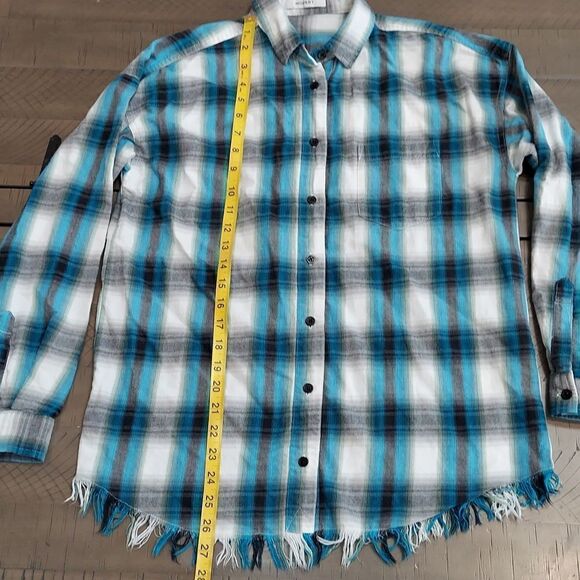 Moussy Plaid Raw Hem Distressed Cotton Button-up Shirt - Picture 5 of 8